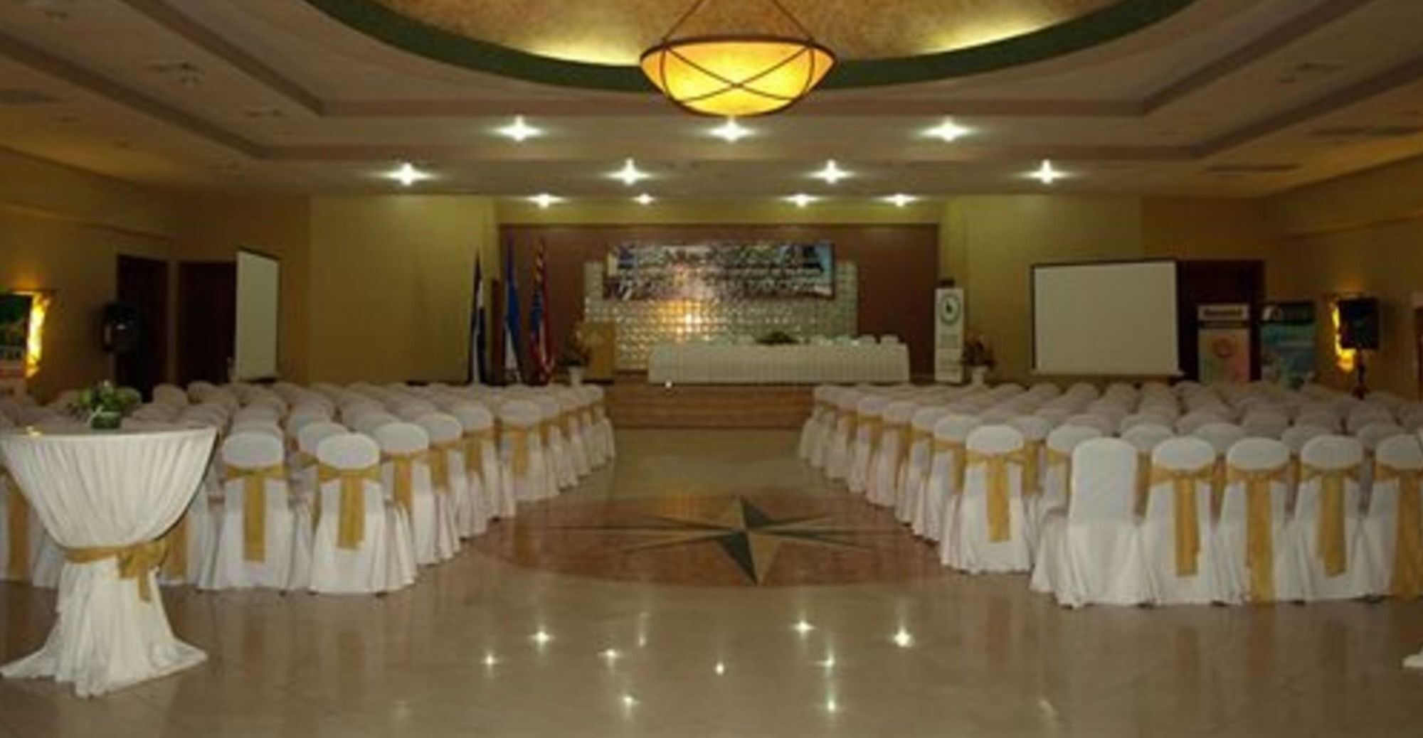 Hotel Quinta Real La Ceiba Dış mekan fotoğraf